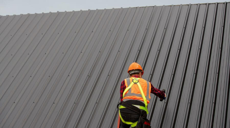 Expert Emergency Roof Repairs services in Smithville, AR